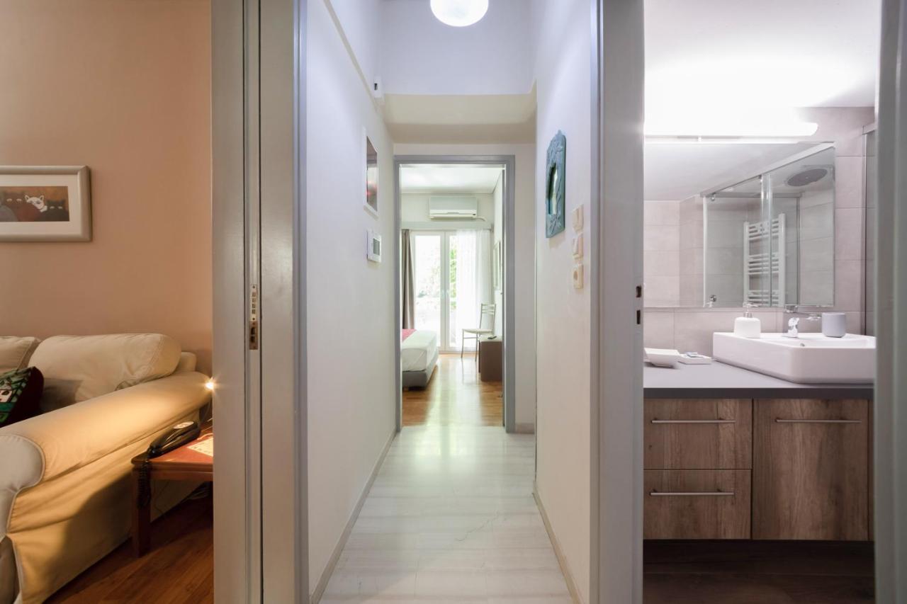 Heart Of Koukaki Flat, Near Acropolis & Filopappou * Athens