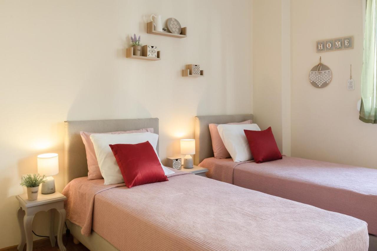 Apartment Heart Of Koukaki Flat, Near Acropolis & Filopappou Athens